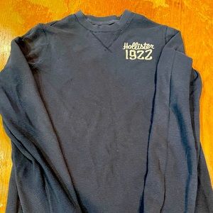 Men’s medium Hollister Long sleeve thermal shirt